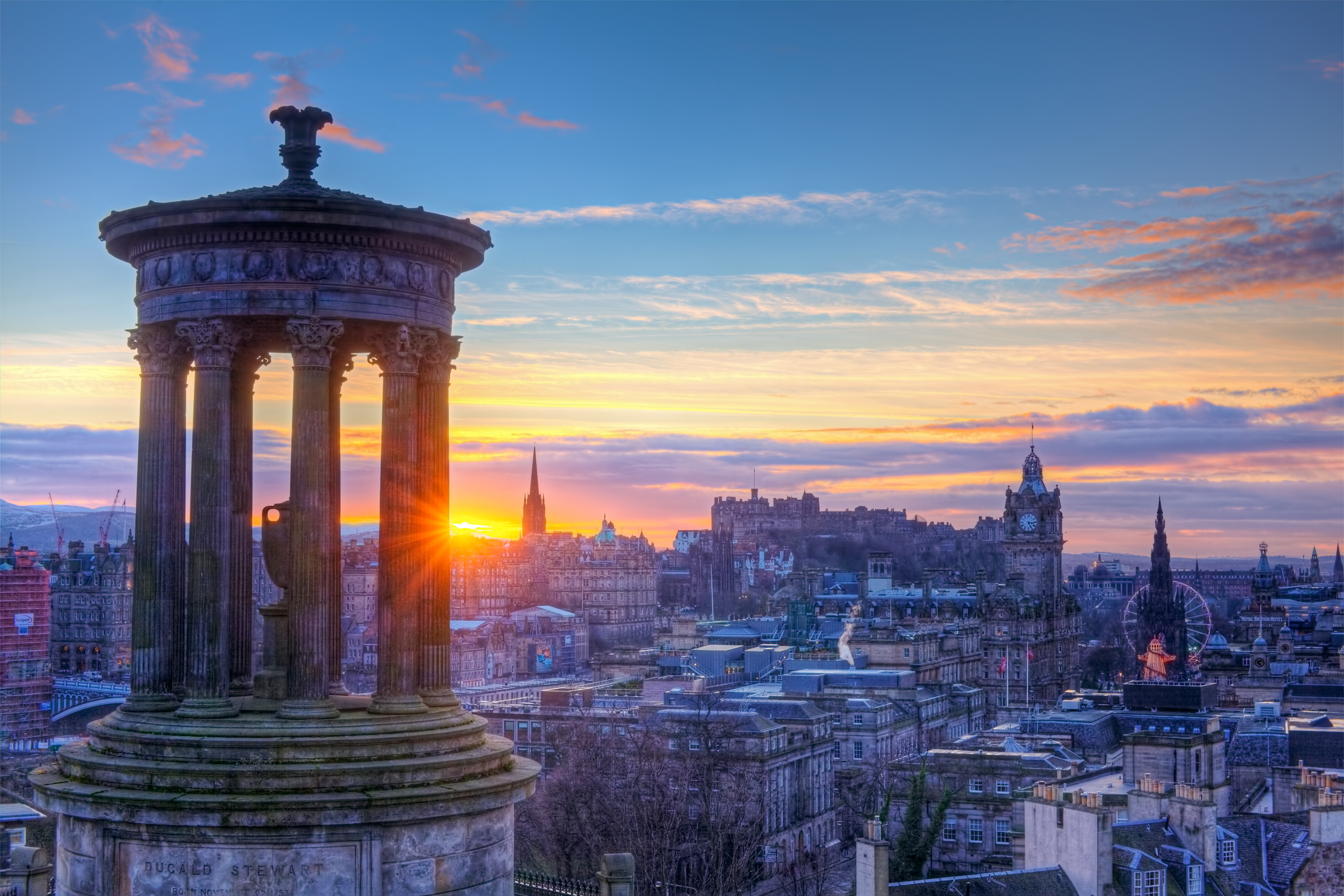 EdinburghGeneralView shutterstock